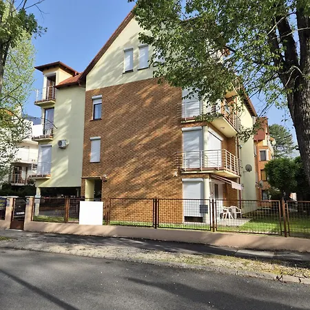Apartament Jade